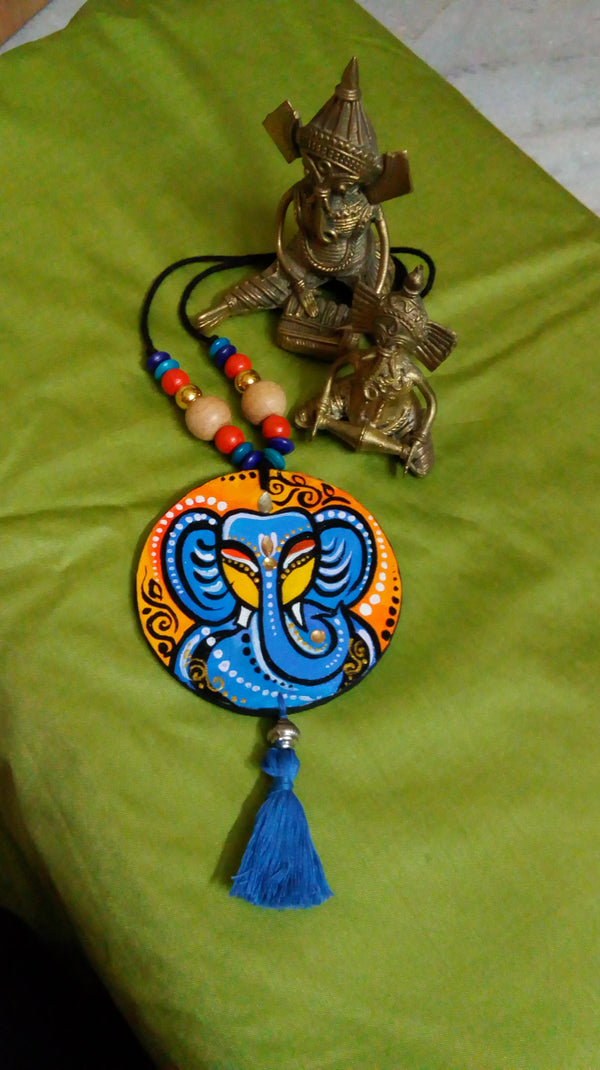 Neckpiece 21